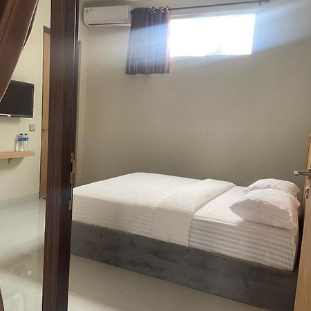 Wisma Lotus 2 Syariah Banyumas Экстерьер фото